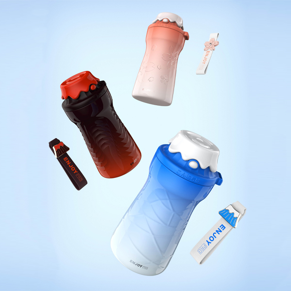 同淋雪·咖啡杯